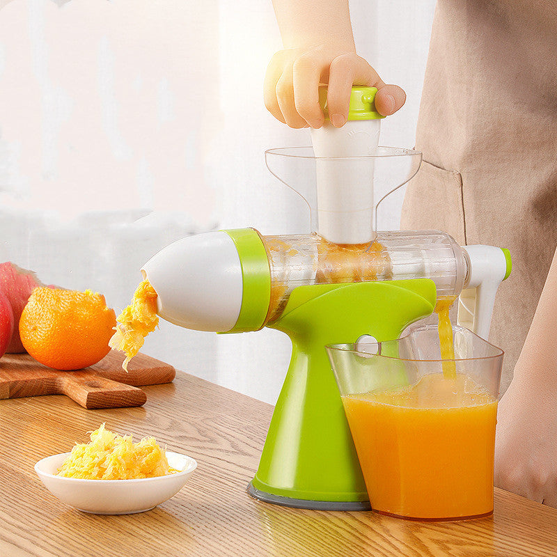 Hand-Crank Citrus Juice Maker