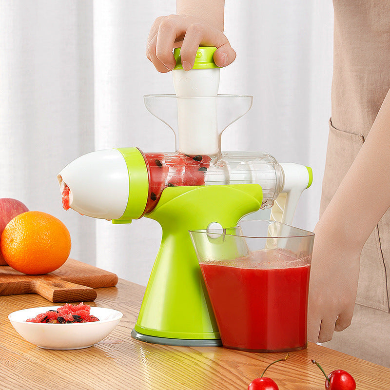 Hand-Crank Citrus Juice Maker